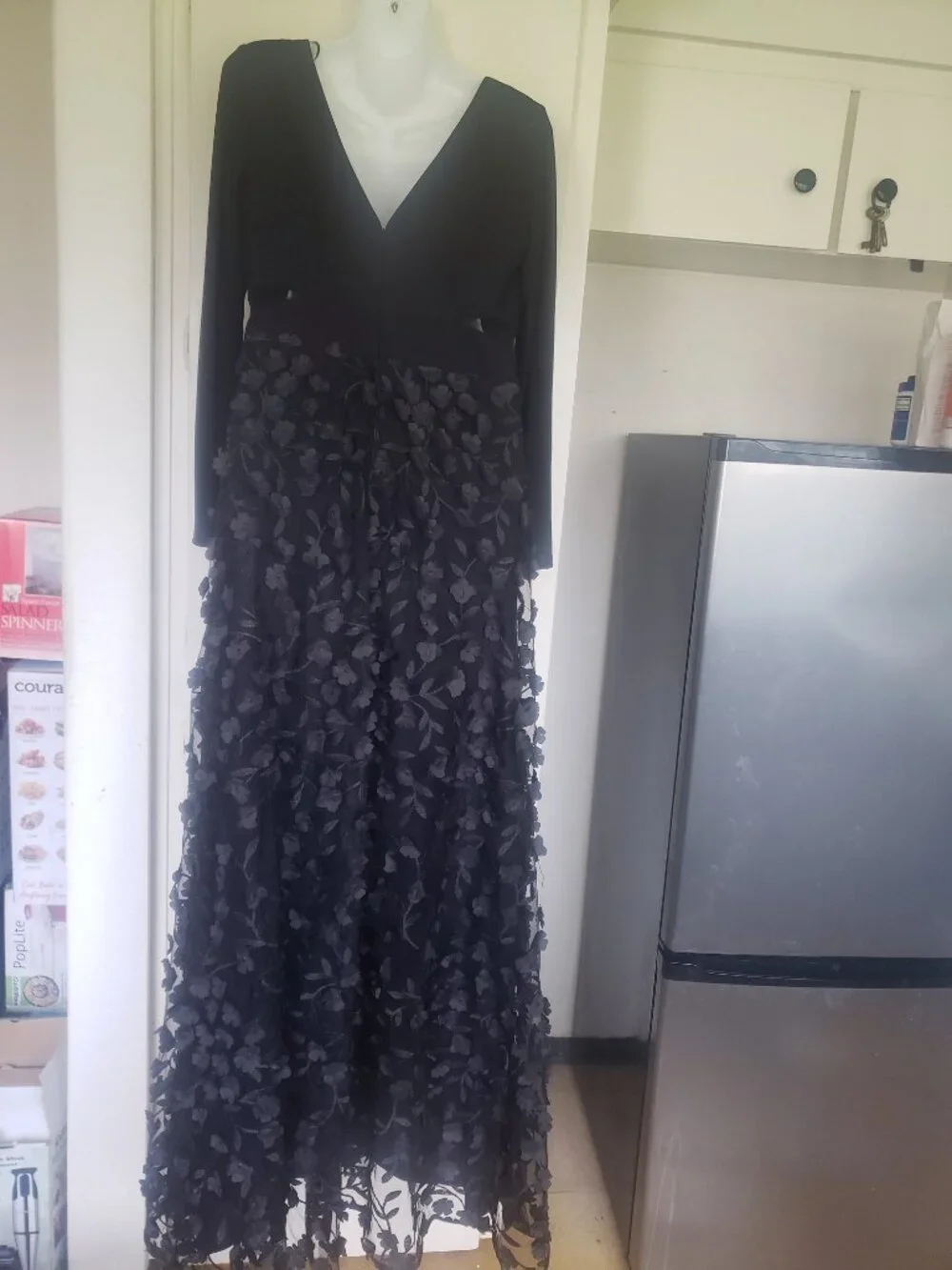 Xscape Black Long Sleeve V-Neck Floral Appliqué Maxi Dress - Picture 4 of 11